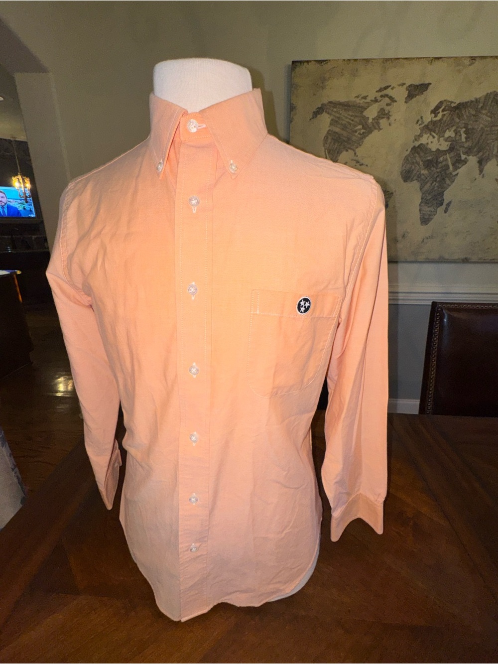 Volunteer Traditions Button Down Shirt Tristar emblem peachy color sz Small